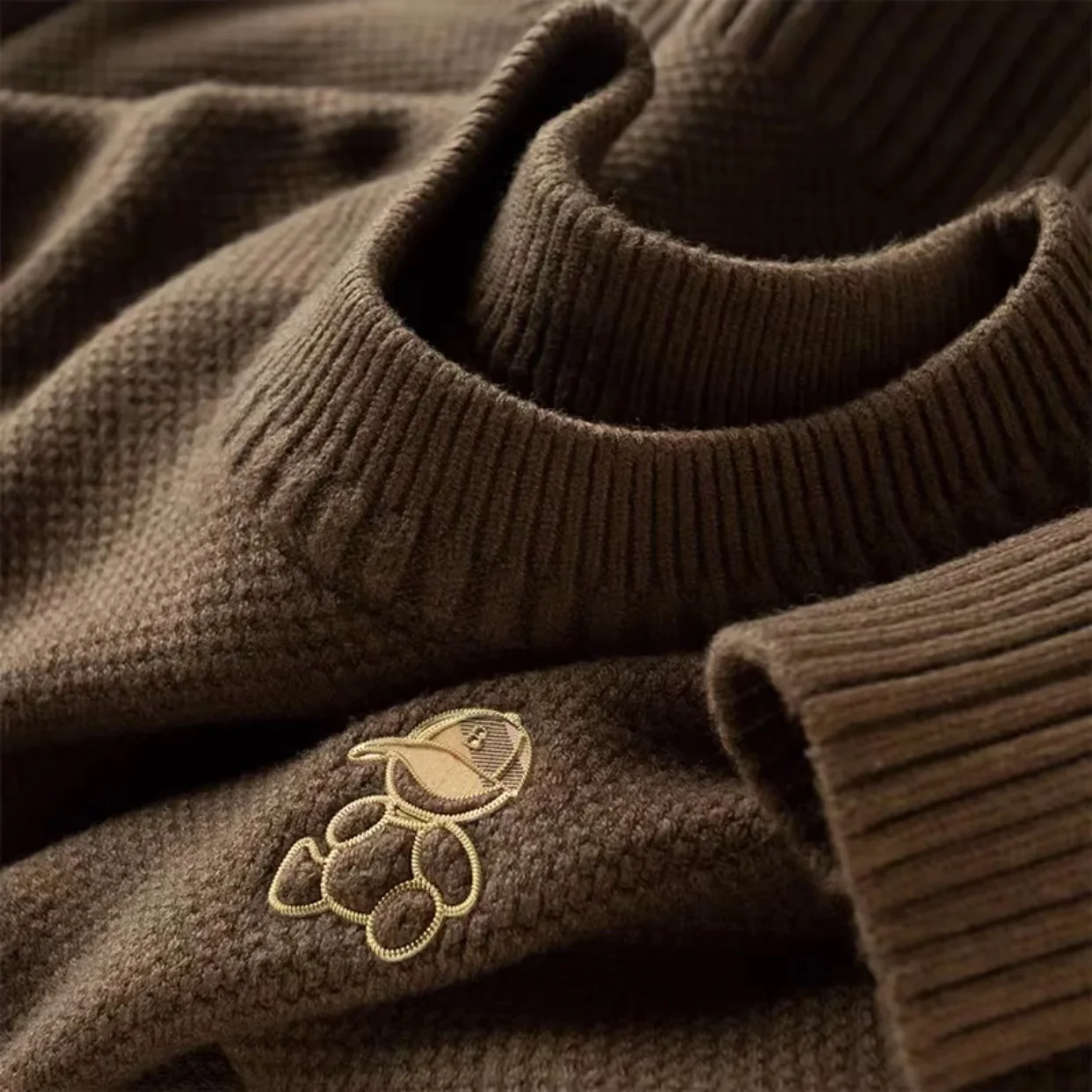 Роскошный зимний толстый теплый свитер с грейпфрутовым узором и круглым вырезом