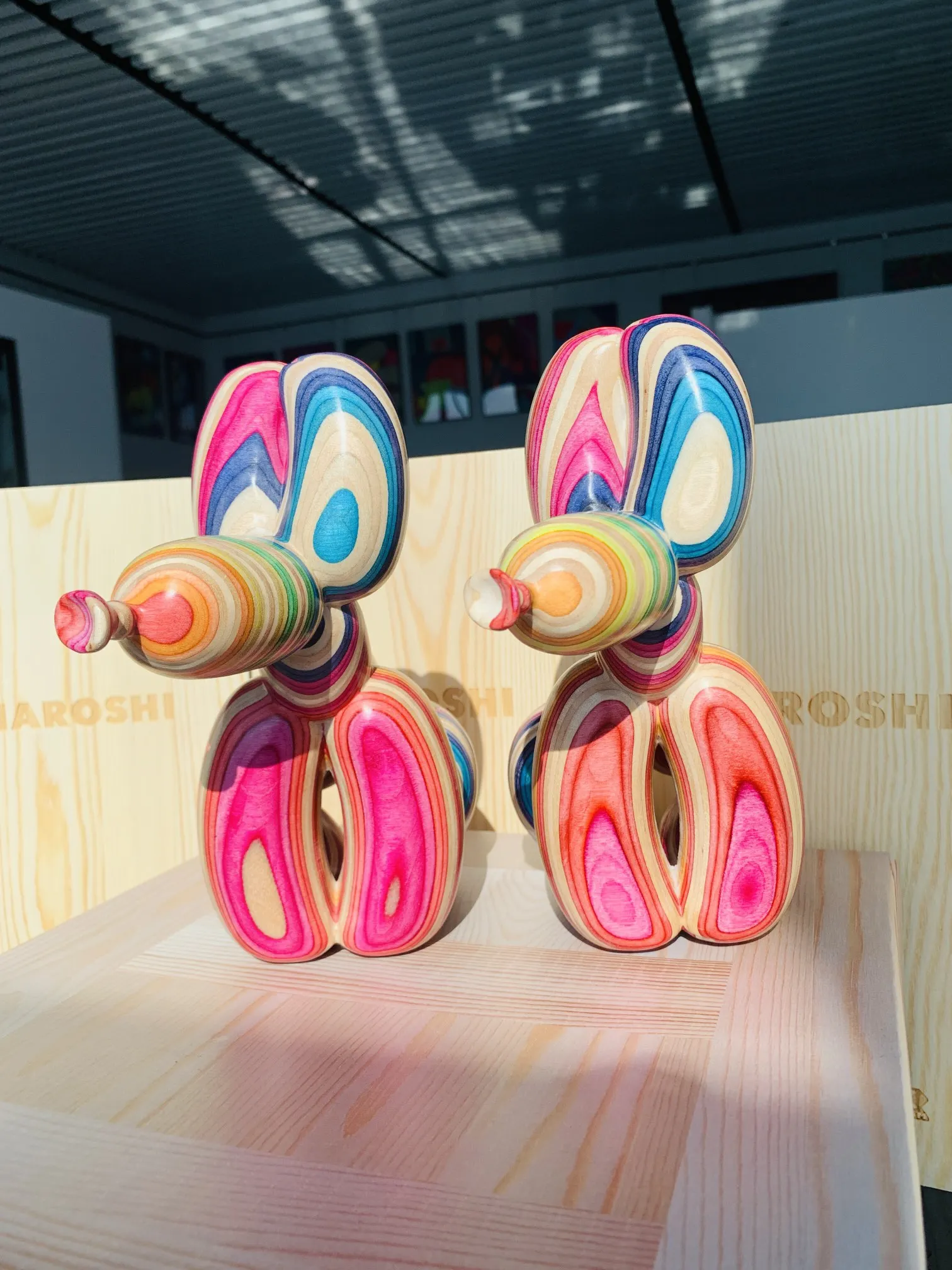 

2021 год, Yongle, аукцион, Радужный воздушный шар, собака, Радужный деревянный скейтборд, цветной деревянный, Popek Mighty Jaxx, гениальный дизайн Сингапу...