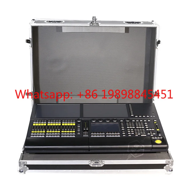 Фото Консоль управления светом DMX512 Grand MA2 с двумя экранами для сценического освещения №4
