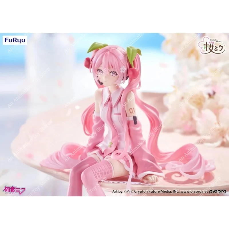 Фото В наличии: 100% Оригинальная фигурка FuRyu Noodle Stopper Hatsune Miku Sakura Miku (сидячая версия) Коллекционная аниме-фигурка: декор для рабочего стола, подарок №5