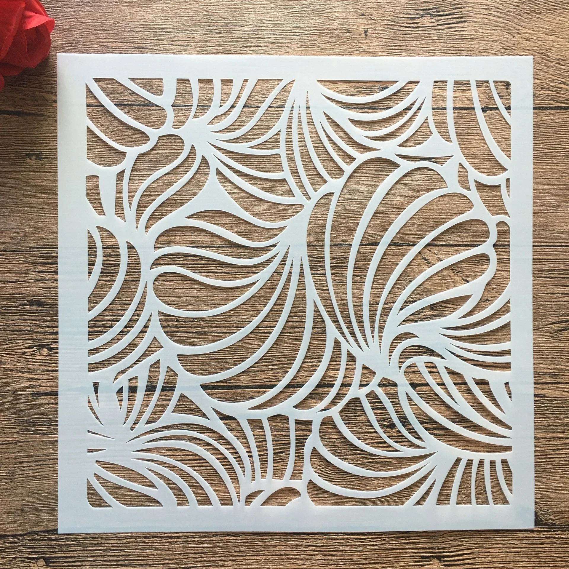 

Пластиковый трафарет мандала 30*30 см