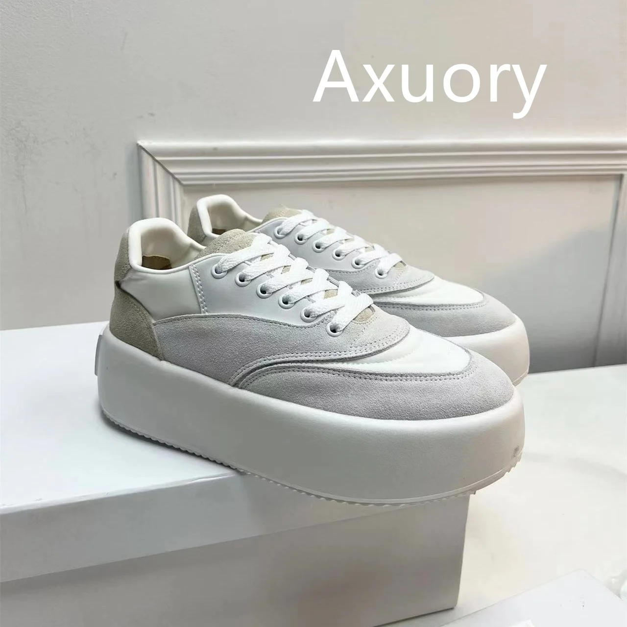 2023 Ladies Casual Shoes Mixed Color Thick sole anti slip sports shoes lace-up Cow suede material High Quality Daily Wear