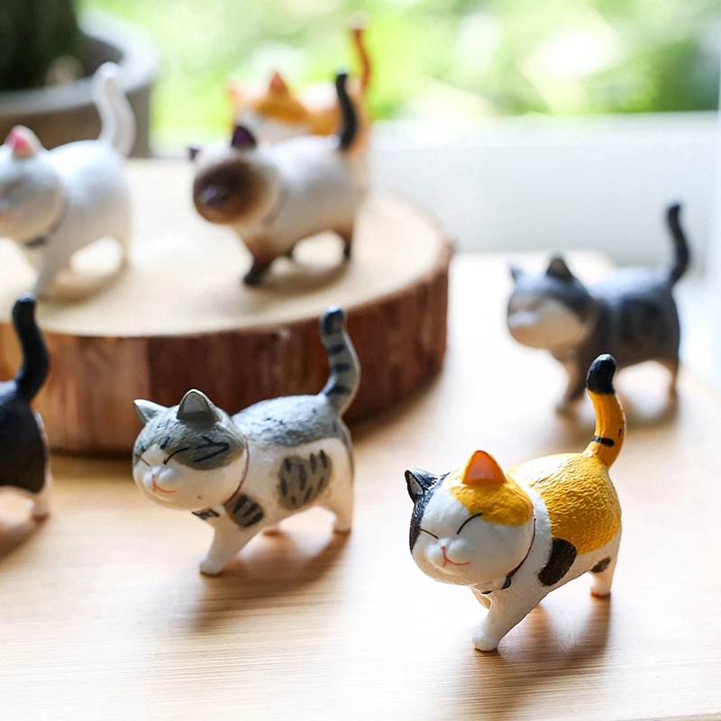 

Kitten Landscape Figurine PVC Model Miniature Craft Cute Mini Cat Ornament Kawaii Cat Figurines Accessory for Car Decoration