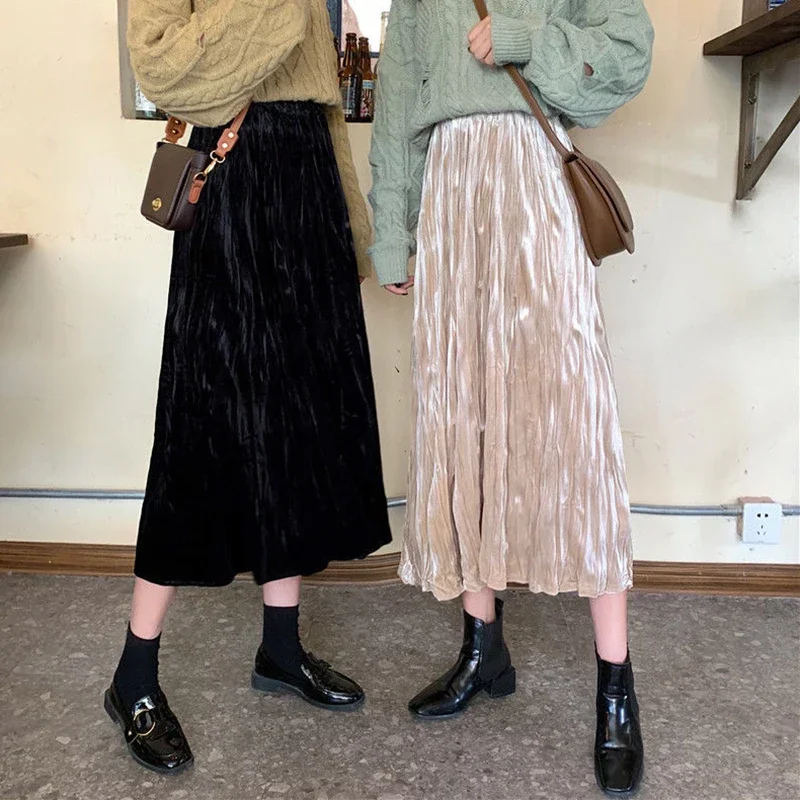 

2023 Autumn Winter Mini Skirts Women Elegant Velvet High Waist Long Skirt Woman Vintage Folds Streetwear A Line Skirts