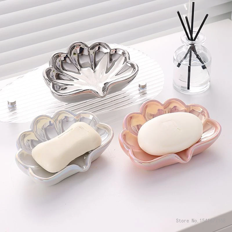 

1pc Creative Light Luxury Beauty Shell Soap Box Storage Rack Ceramic Home Bathroom Supplies No punching Draining Water Soap dish