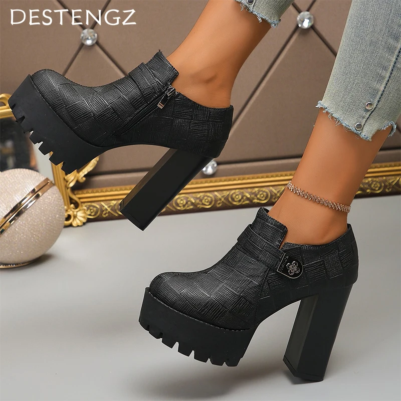 Женские ботильоны на платформе с острым носком кожаная обувь высоком массивном