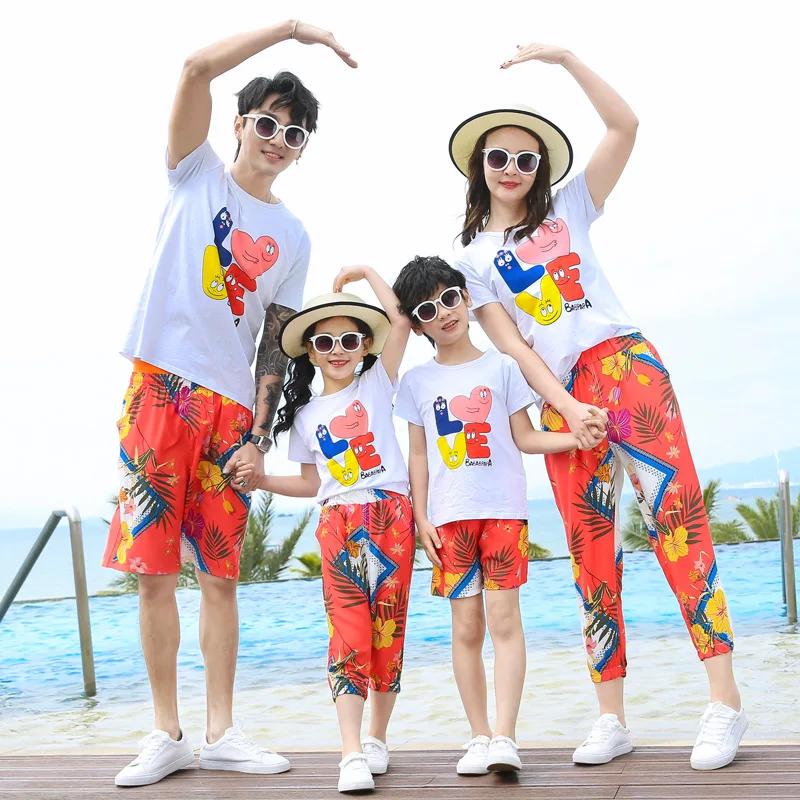 

Summer Family Matching Outfits Holiday Seaside Mother/Father/Kid 2Pcs Set T shirt+Shorts Couples Matching ClothingTravelling