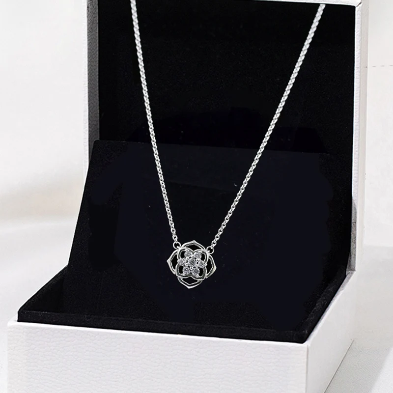 

Comfortable to Wear High Grade Zircon Rose Petal 925 Solid Silver Necklace Women Necklace Original Gift For Girl Friend