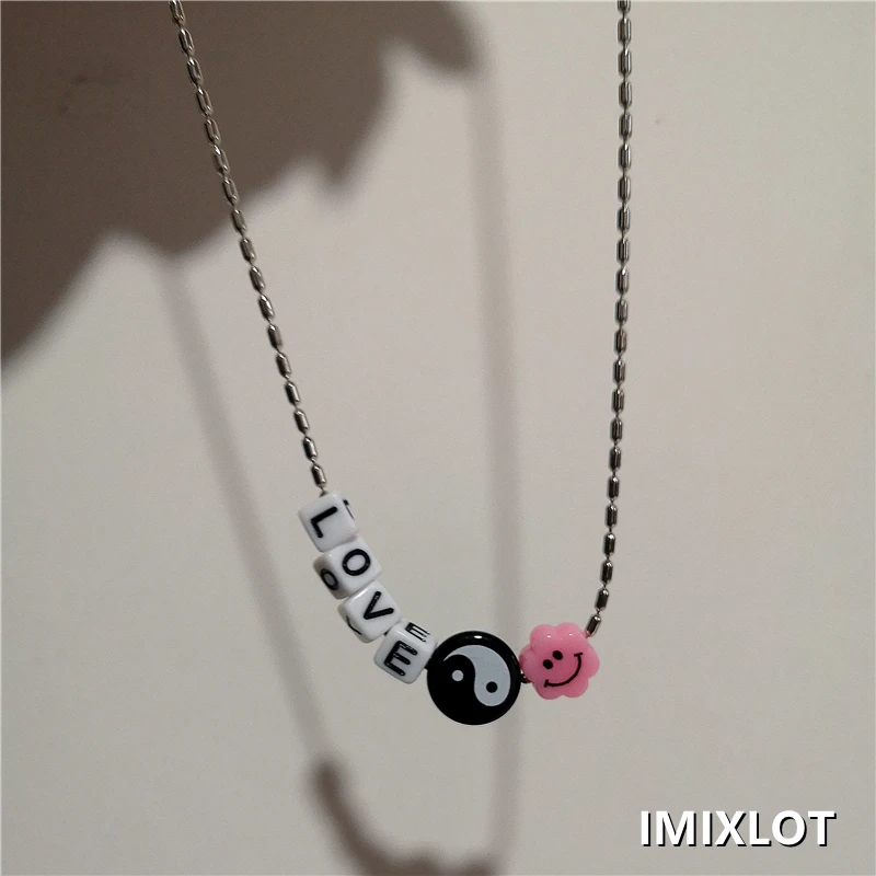 

Kpop Goth Flower Yin Yang Smile Letter Pendant Necklace for Women Punk Harajuku Charm 90s Aesthetic Jewelry EMO Y2K Accessories