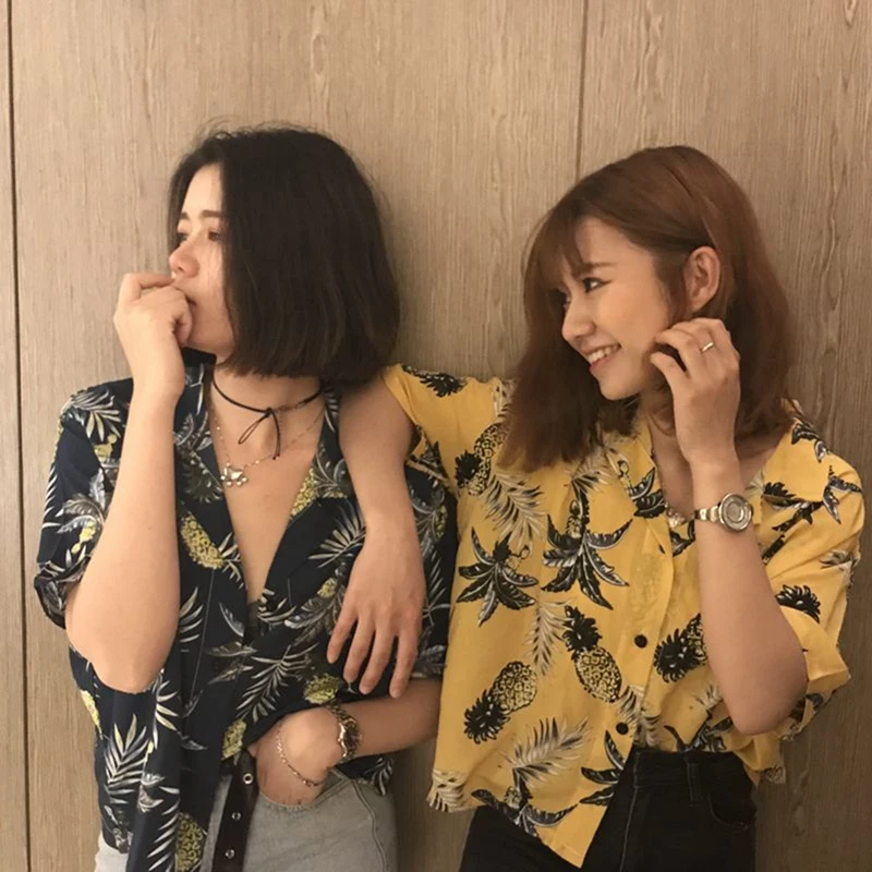 

Women Vintage Harajuku Blouse Leaves Printed Korean Short Sleeve Casual Blusas Beach Female V Neck Shirts