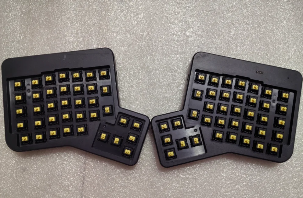 Фото Комплект разделенной клавиатуры Ergodox, индивидуальная проводная разделенная эргономичная клавиатура с переключателем, механическая клавиатура для геймера, аксессуары, подарок №3