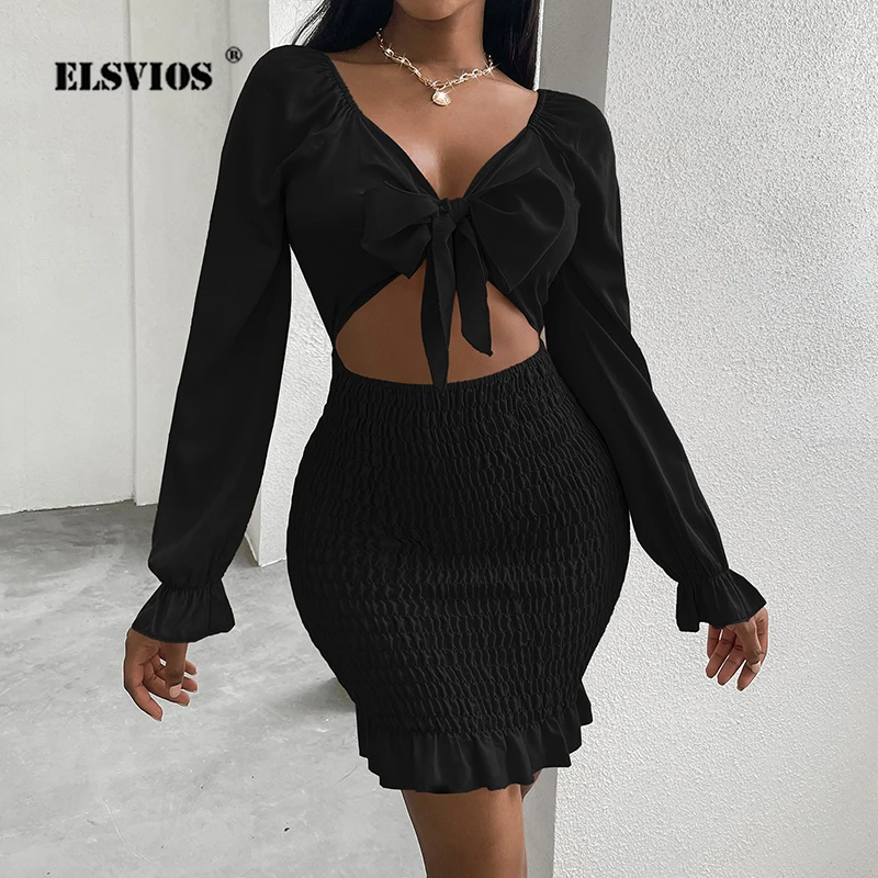 

Женское Плиссированное мини-платье с V-образным вырезом и бантом