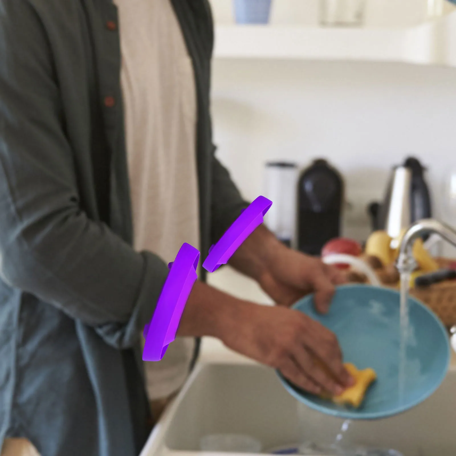 

Dishwashing Cleaning Anti-Drop Sleeve Silicone Bracelet Magic Silicone Rubber Pad Home Scrubber Kitchen Cleaning Tools