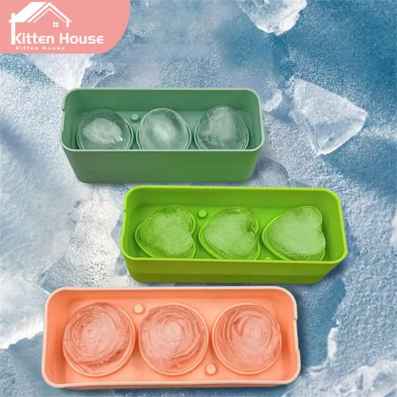 

With Lid Tray Food Grade Scale Line Ice Mould Rose Shape Ice Puck Mold Kitchen Tool 3 Grids Ice Mold High Huality 3d