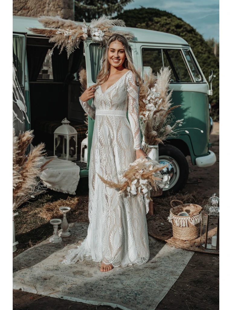 

Bohemian Wedding Dress V-Neck A-Line Lace Long Sleeve Country Bride Gown Nude Lining Hippe Style Spring Autumn Robe De Mariage