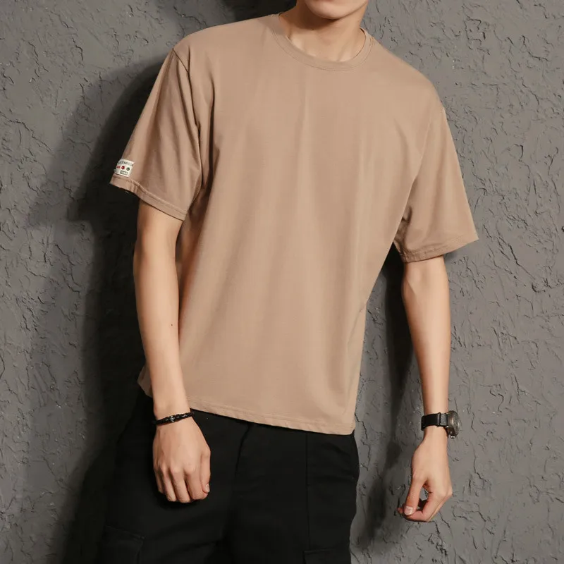 

Летняя коллекция 2202 года, красивая индивидуальная Корейская версия свободной футболки с короткими рукавами в стиле семь точек, трендовая Мужская Студенческая одежда