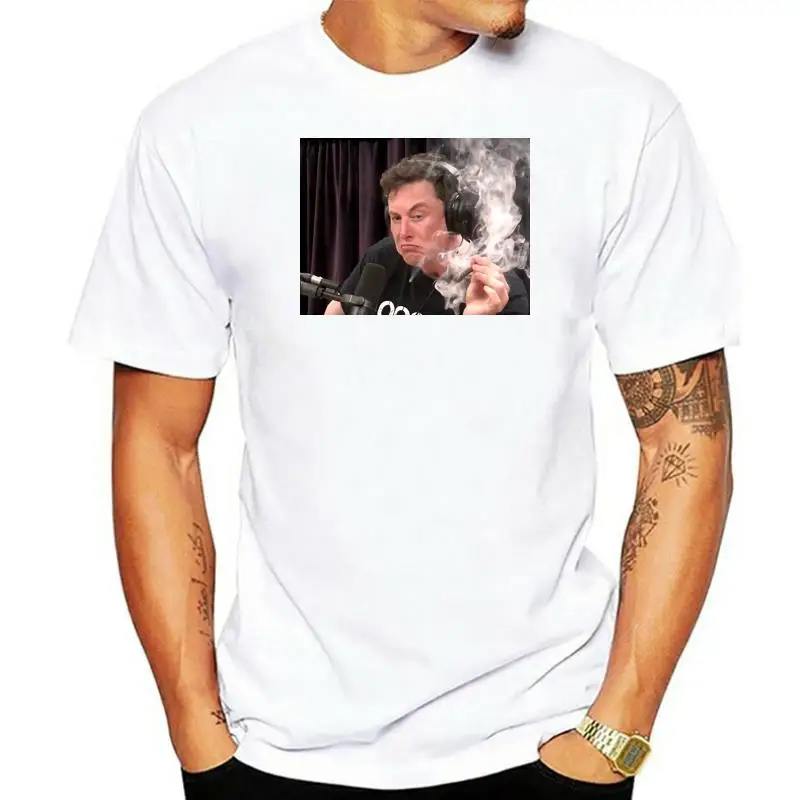 

Газовая футболка с изображением Арона мускусного человека