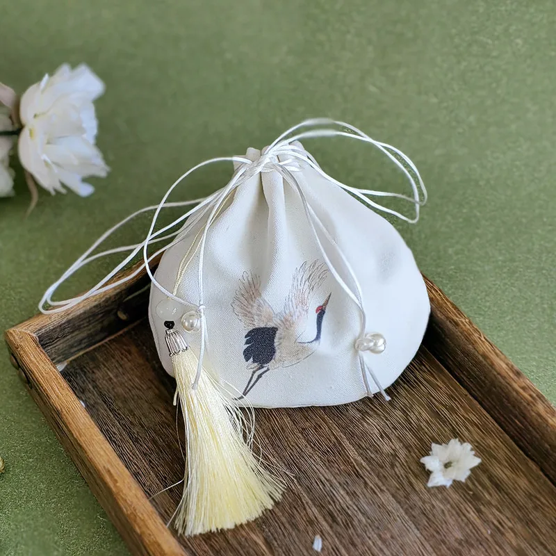 Фото Chinese Style Art Mini Antique Style Printed Purse Tassel Small Sachet Pendant Sachet Hanfu Accessories Sachet Empty bag B3 №3