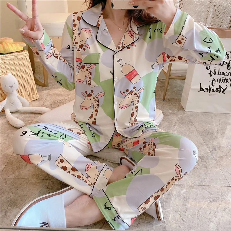 

Autumn Long Sleeve Lapel Women Pajamas Set Cartoon Giraffe Print Sleep Wear Pyjamas 2 Piece Winter Nightwear Plus Size Lingere