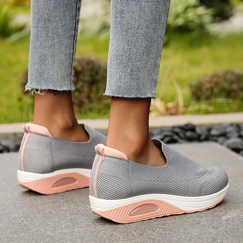 

Women Flat Slip on Walking Shoes Woman Knitting Lightweight Sneakers Summer spring loafers Casual Chaussures Femme Flats Shoes