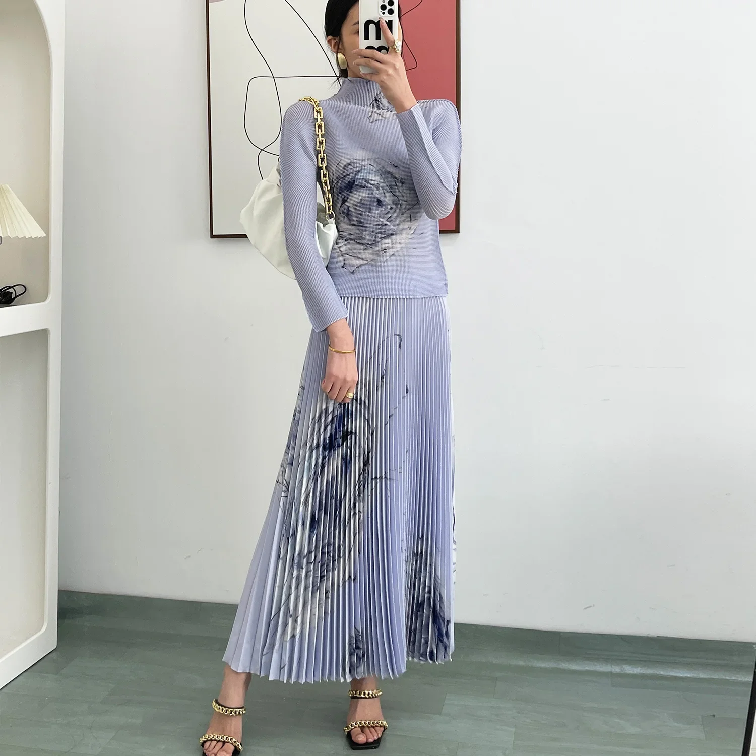 Модный повседневный костюм женская футболка с длинным рукавом плиссированная