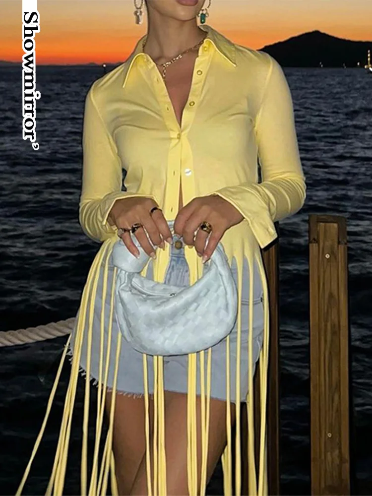 

Однотонная футболка с отложным воротником и длинным рукавом, на пуговицах