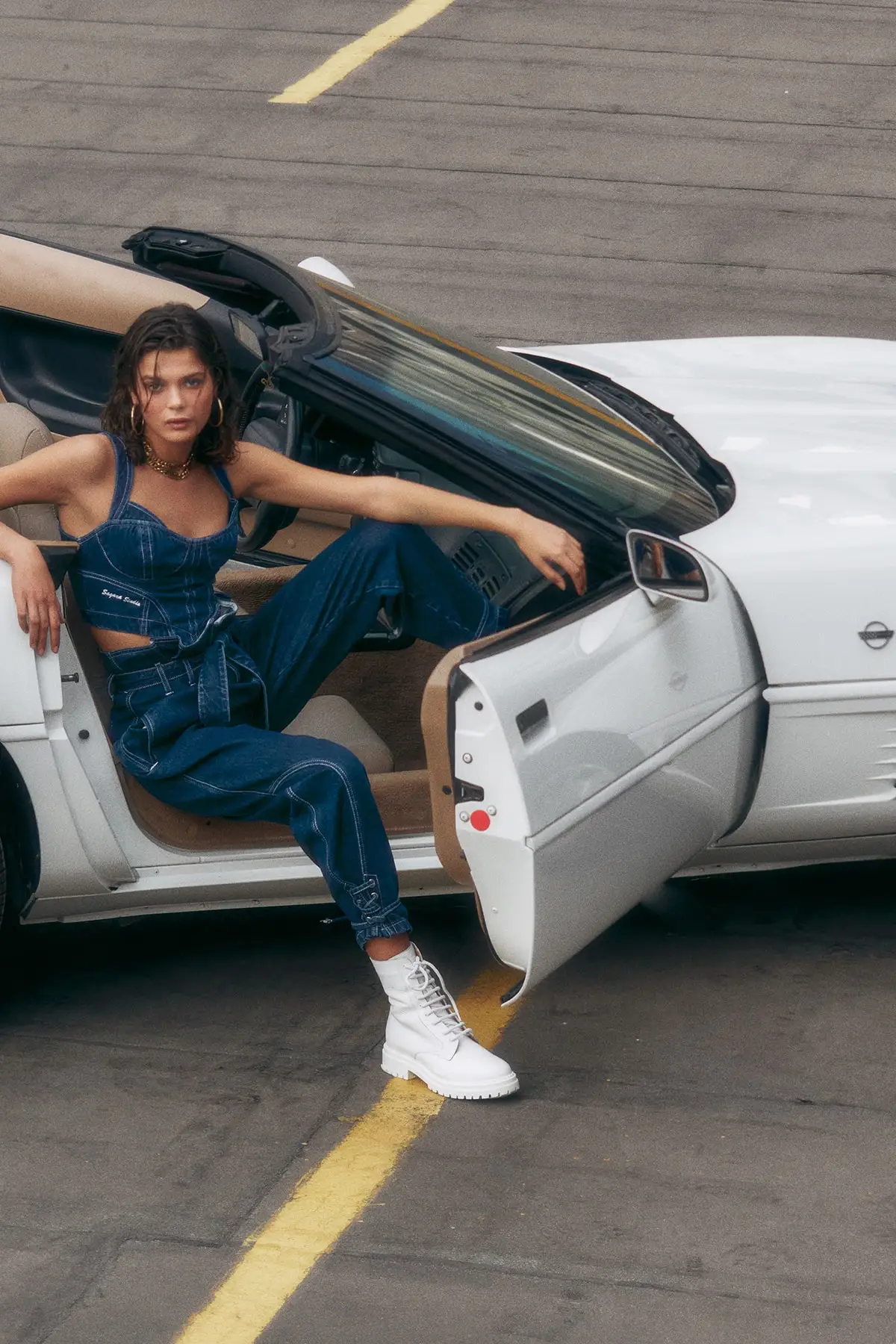 

Trendyol X Sagaza Studio Belted Shir Detailed Jeans TPRAW22PL0596
