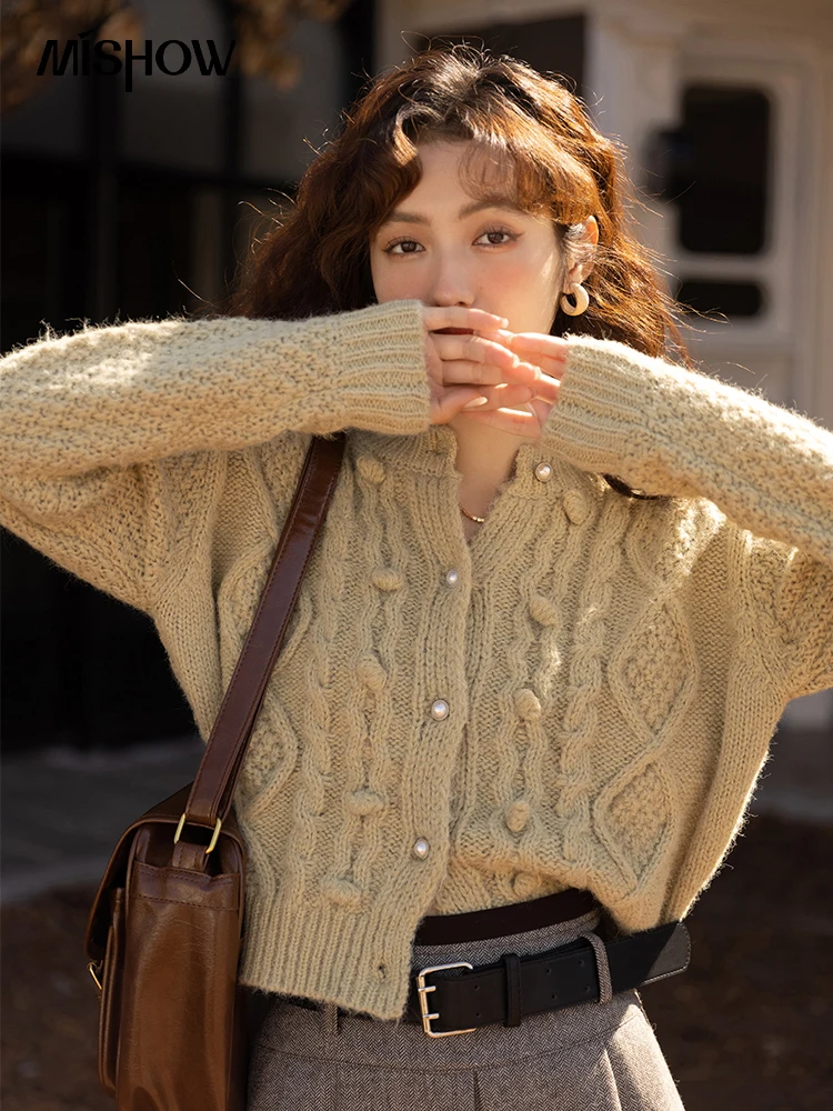 MISHOW Women's Sweater Cardigans 2022 Winter Korean Loose Soft Waxy O-Neck Sweet Female Single Breasted Knitted Tops MXB43Z1003