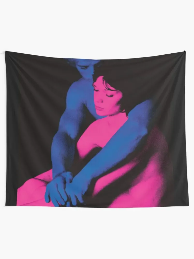 

TV Girl - Who Very Cares гобелен