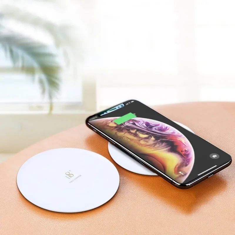 

10W 7.5W Qi Fast Wireless Charger Ultra-thin Metal Pad 12 13 Pro Max S9 Note 9 Mobile Chargers