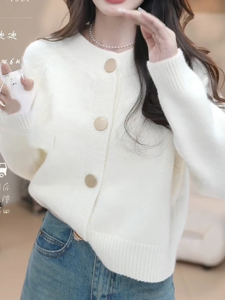 Plus Size Simple Commuter Elegant Sle Fashion Top Autumn 2024 White Long sleeve Knit cardigan Short Outerwear