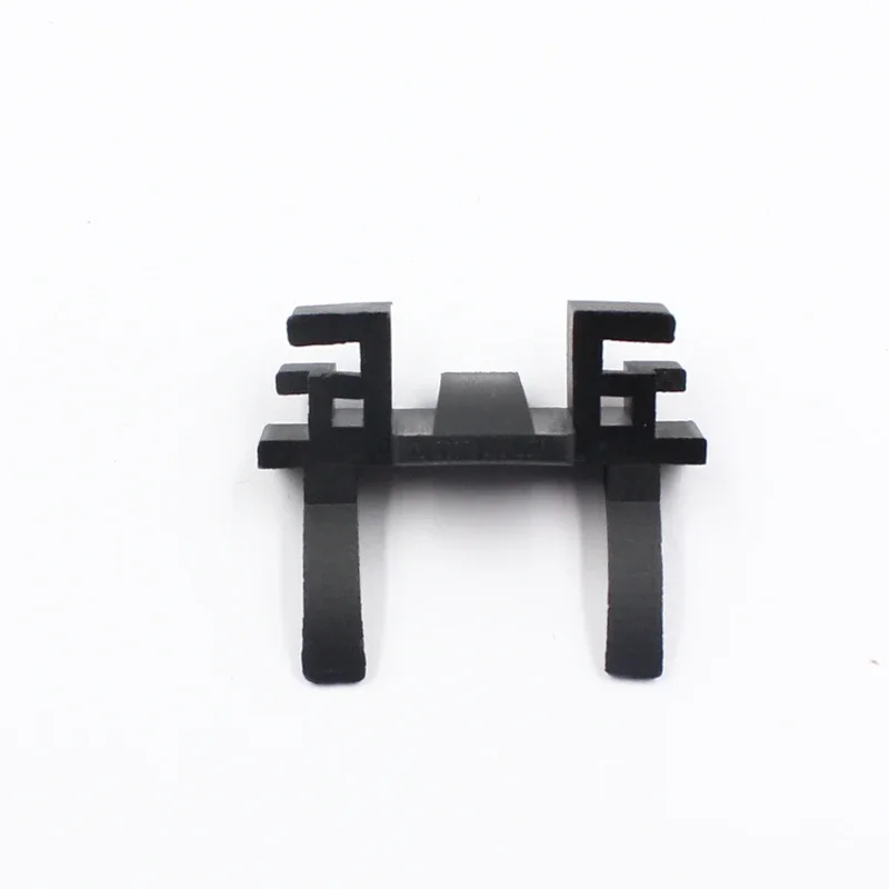 

2 шт. адаптер для фар H7 для Land Rover Discovery для Ford Focus для Fiat, держатель светодиодного фары, цоколь, фиксатор