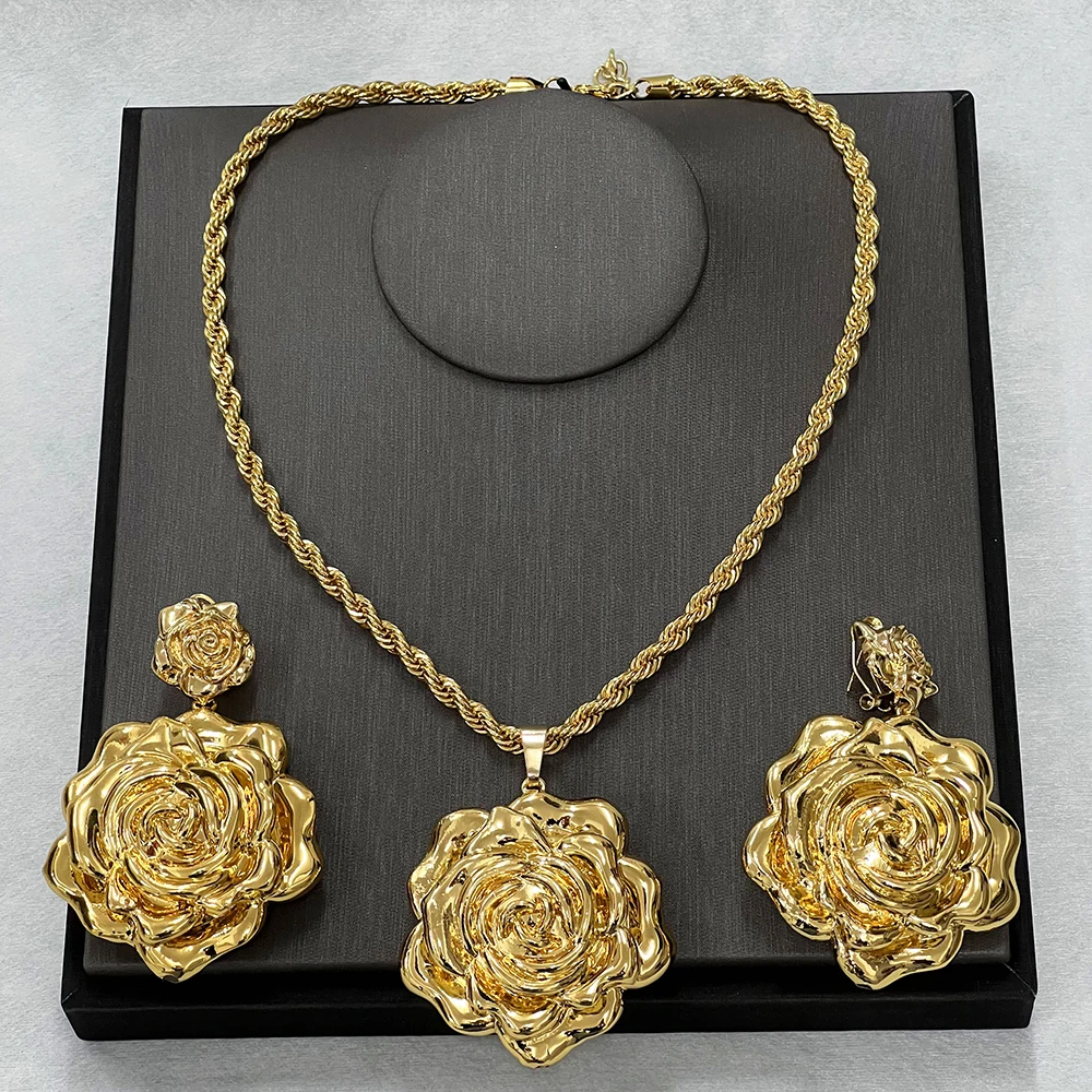 Women Fashion Necklace Earring Set 18k Gold Plated Fashion Jewelry Set 45cm Necklace Dubai Golden Jewelry For Women