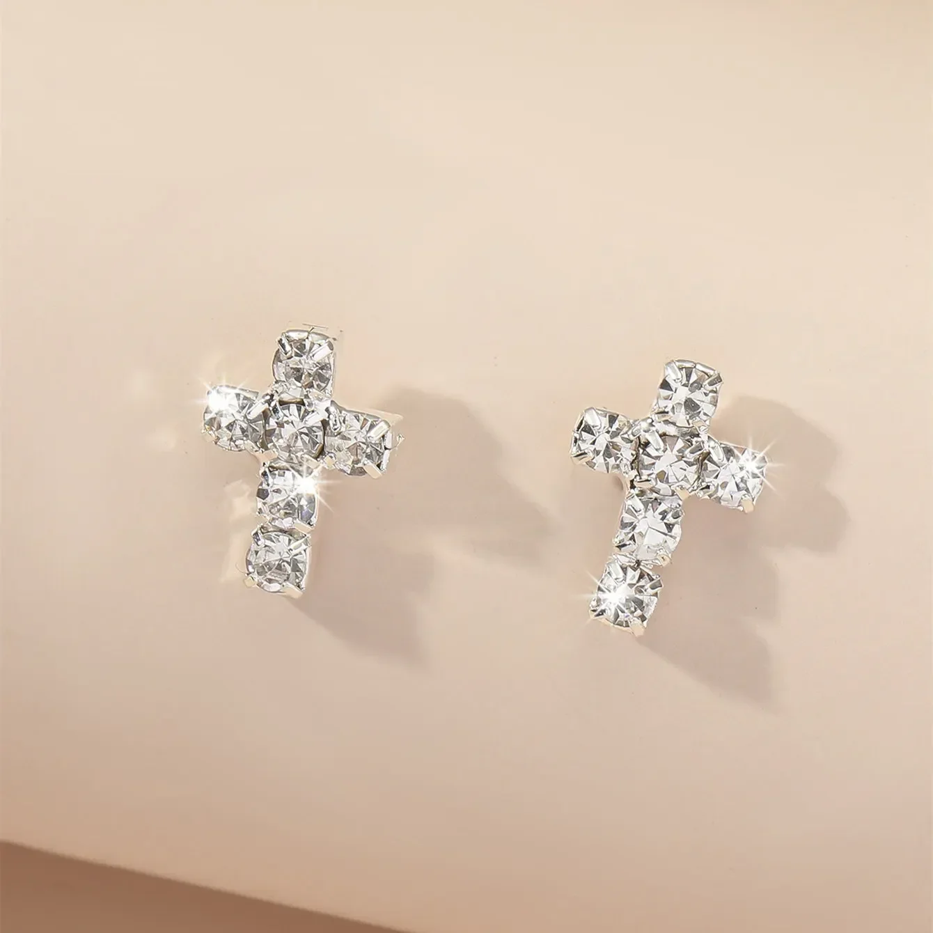 Маленькие серьги-крестики для женщин сверкающие простые серьги со стразами