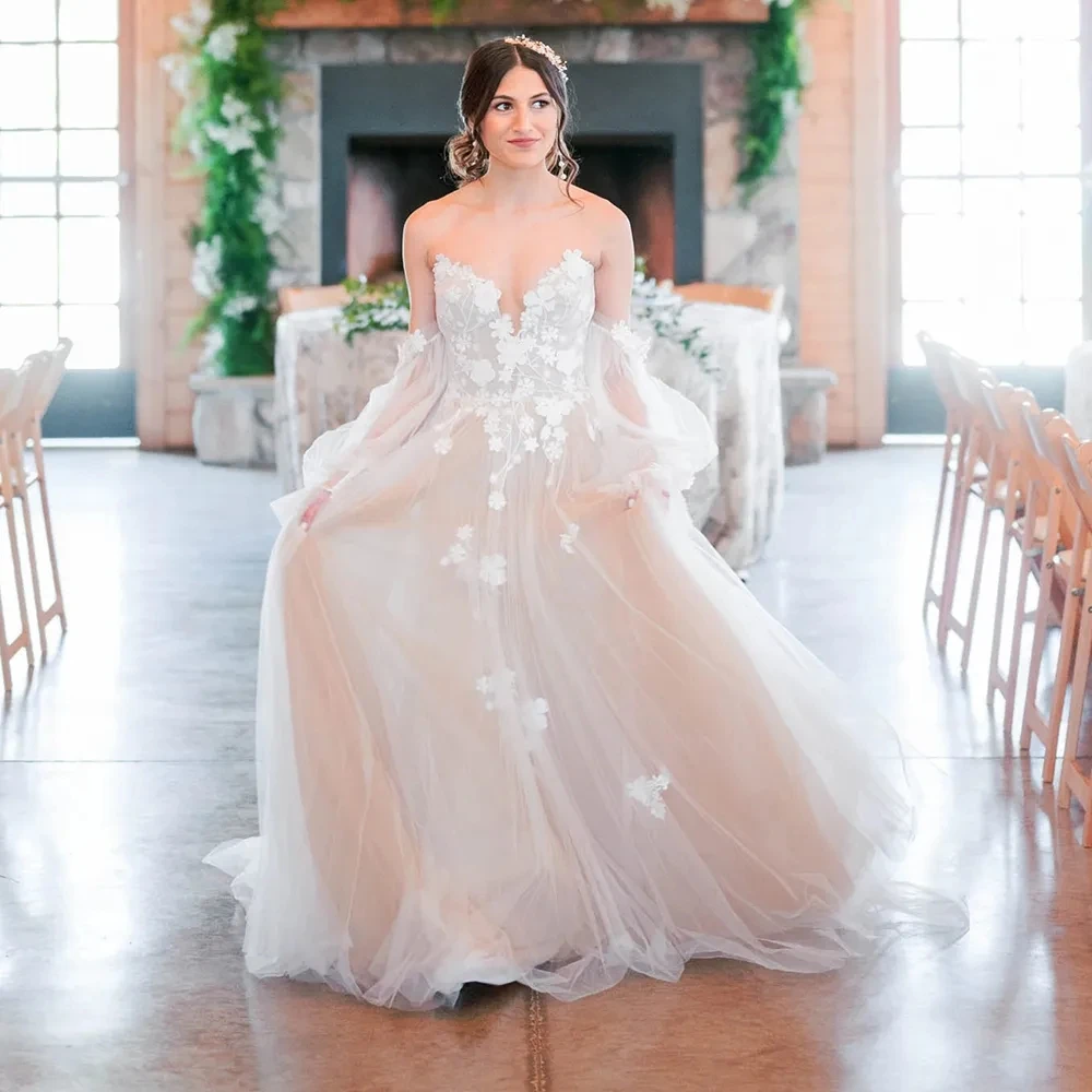 

Женское платье с открытыми плечами, длинным рукавом-фонариком и V-образным вырезом