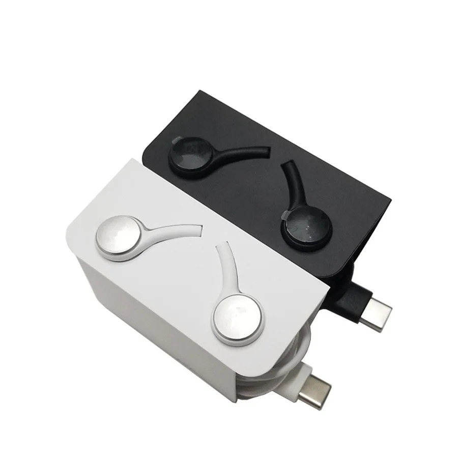 Наушники-вкладыши с разъемом USB Type-C и микрофоном |