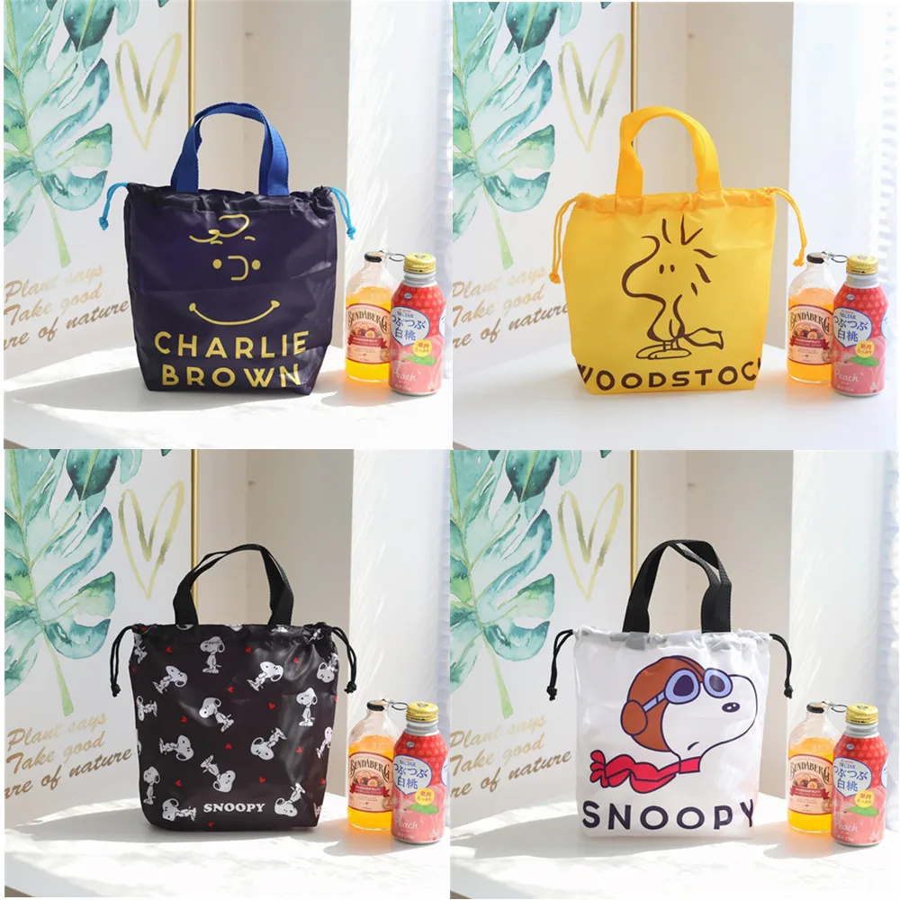 

Cartoon Cute Snoopy Fabric Bundle Pocket To Work and School with Rice Bag Portable Portable Travel Storage Bag