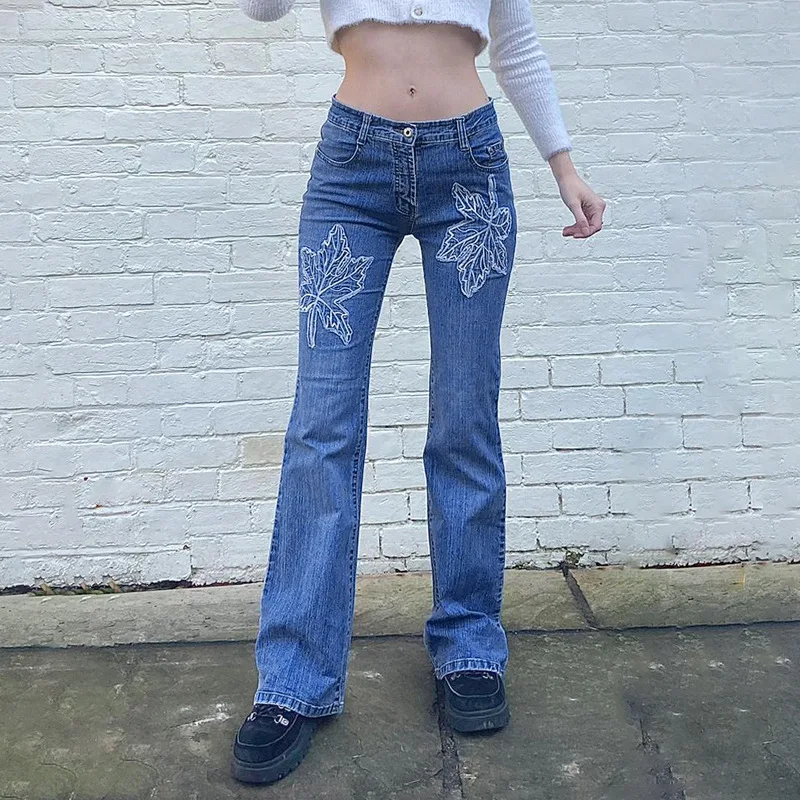 

Vintage Maple Leaf Embroidery Jeans for Women 2022 Summer Fashion Sexy Low Waist Straight Leg Jeans Femme Casual Denim Trousers
