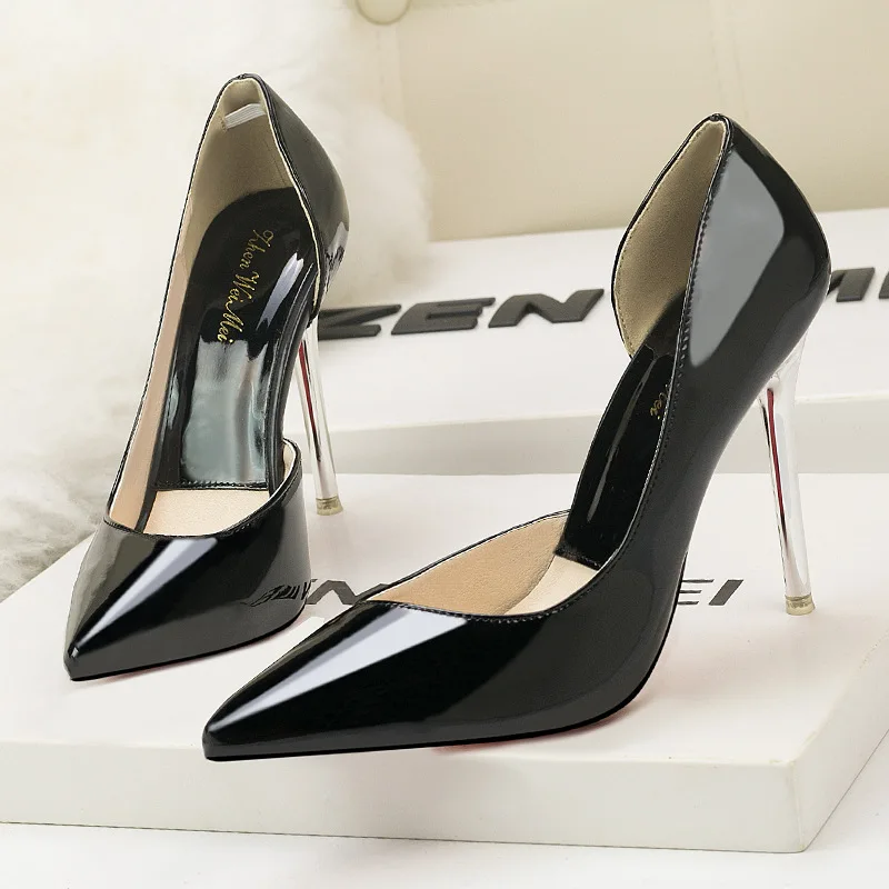 

Hot Side Cut-Outs High Heels Shoes for Women Pointed Toe Concise Pumps Patent Leather Shallow Female Fashion Office Sho