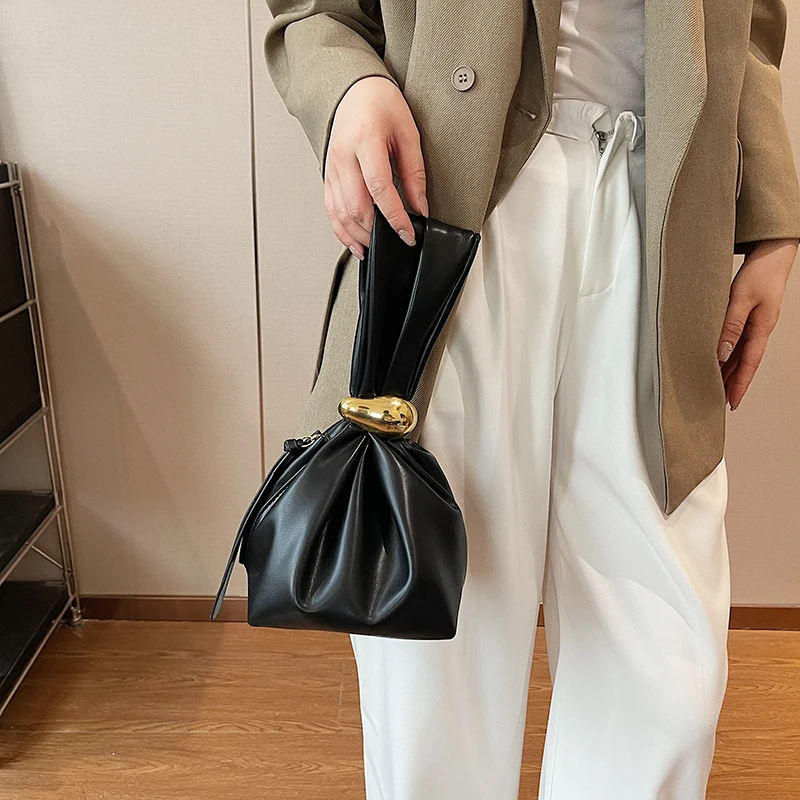 Женский вечерний клатч