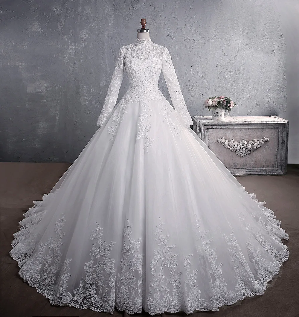 

Charmingbridal Ball Gown Lace Wedding Dresses Long Sleeves Boho Wedding Dress Plus Size Wedding Gown for Bride Vestidos De Novia