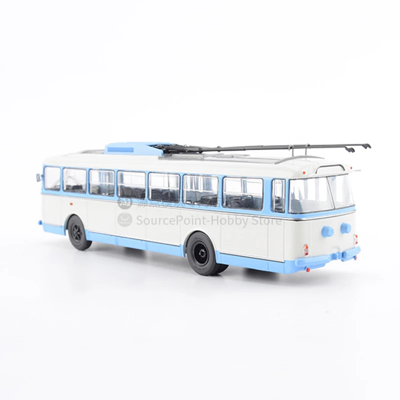 Литая литья под давлением в масштабе 1:43 Чехословакия SKODA 9TR городской