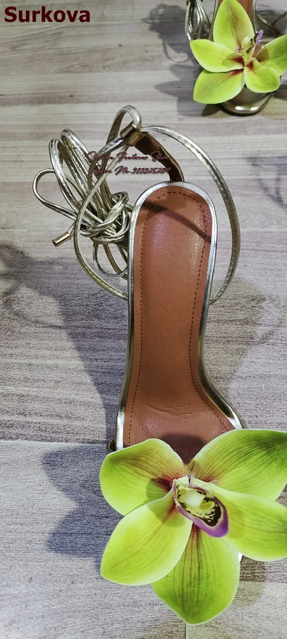 Женские босоножки на шнуровке Surkova розовые Зеленые с цветами лилии элегантные