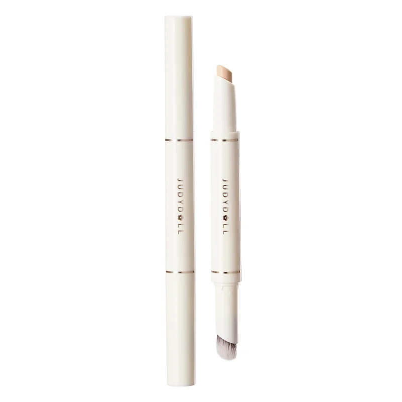 

Concealer pen covers tear troughs, dark circles, spots, acne marks, acne blemishes