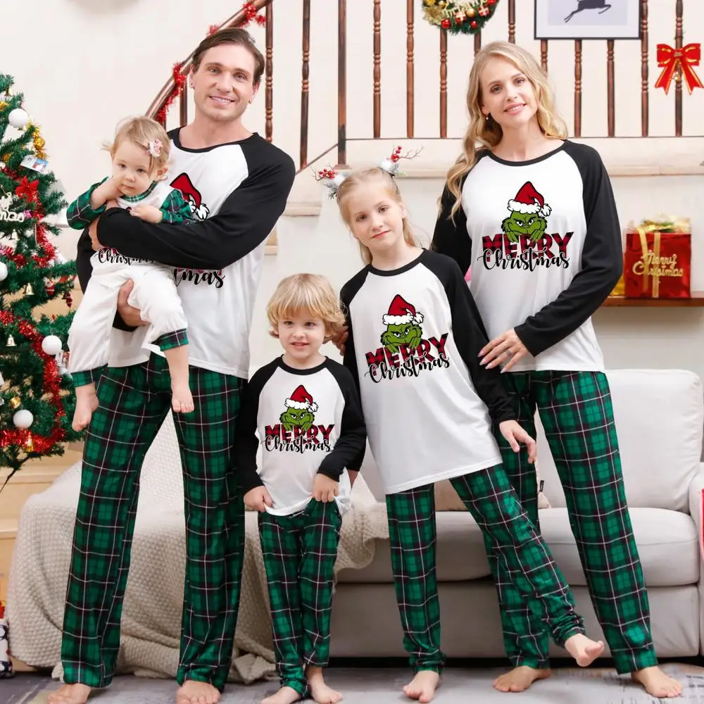 

2023 Family Christmas Pajamas Parent-child Matching Night Clothes Parents & Kids Same Families Look Xmas Printed Loungewear