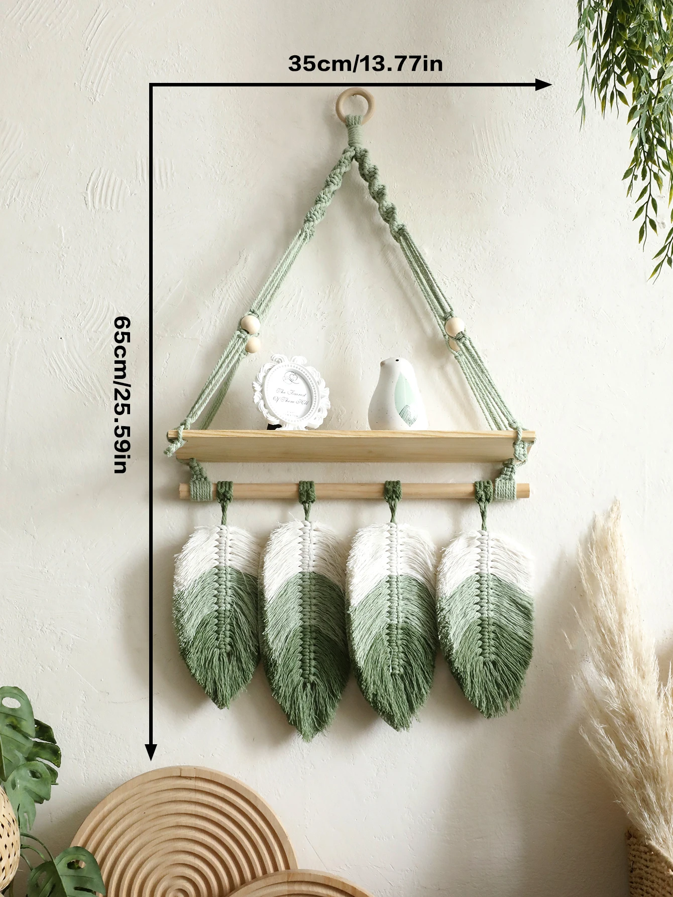 

Деревянная настенная полка бохо макраме