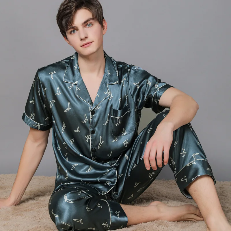 Flame Of Dream Spring And Summer Men's Silk Short Sleeved Trousers Thin Pajamas Imitation Silk  Men's Home Clothes 22716