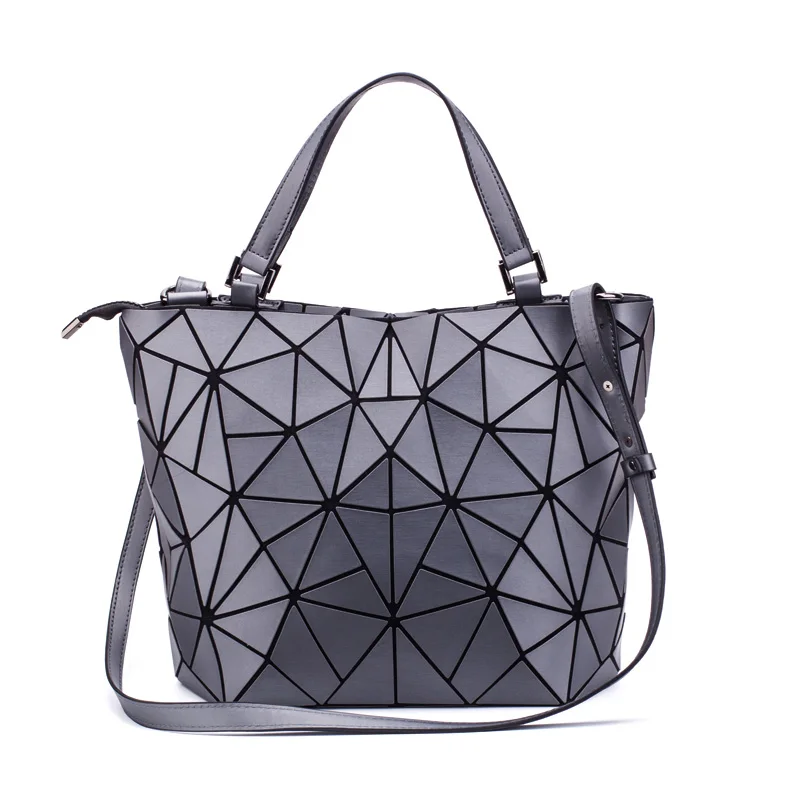 

Famous Brands Women Shoulder Bag Geometric Luminous Handbags Shoulder Messenger Bag Ladies Bag Purse Female Casual Totes bolso