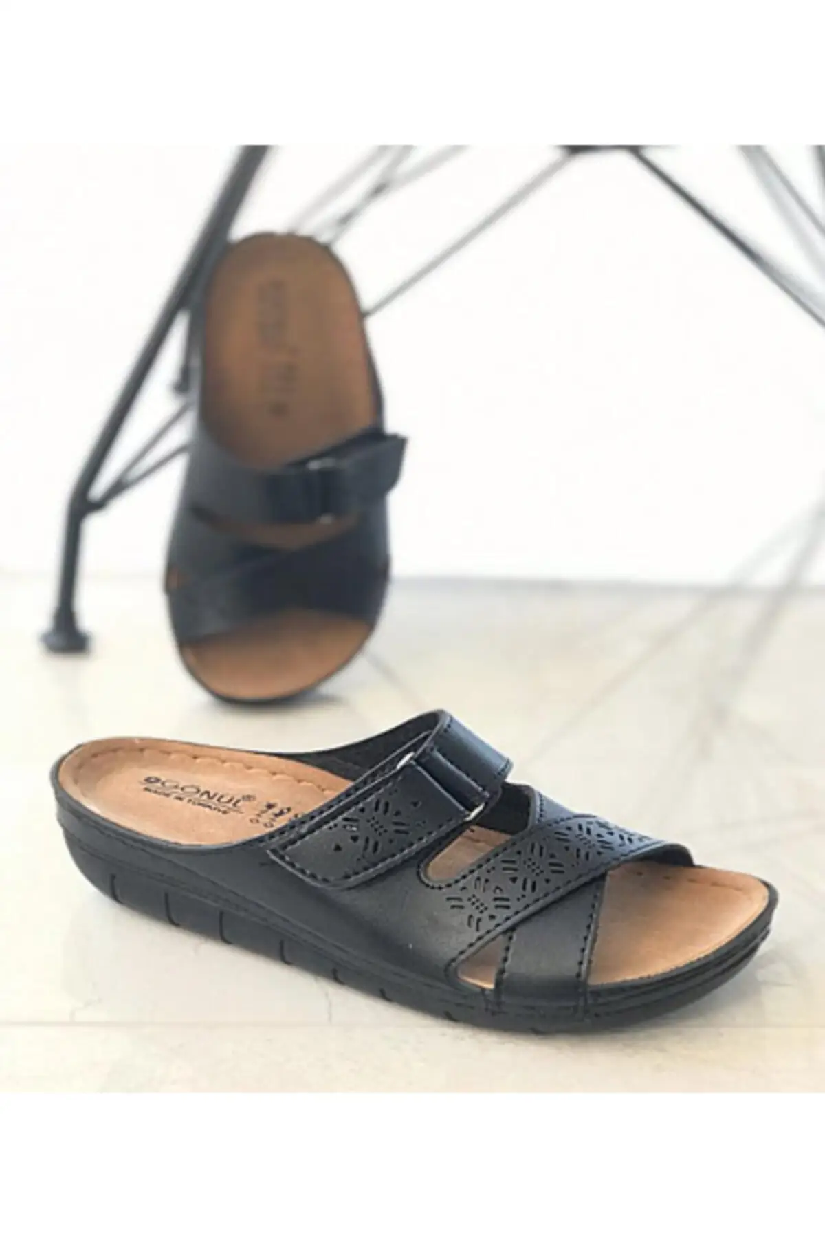 

Women's Black Orthopedic Slippers