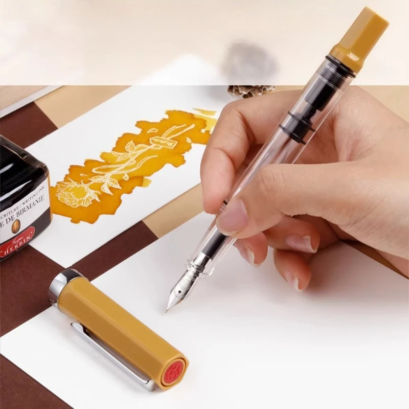Фото Перьевая ручка TWSBI ECO Amber с прозрачным корпусом, поршневым механизмом заправки и гладким пером для каллиграфии – идеальный подарок для любителей канцелярских товаров №3